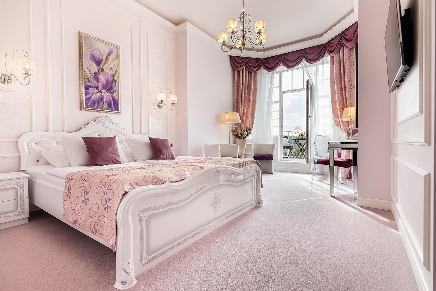 Hotel Katerina 兹诺伊莫 外观 照片
